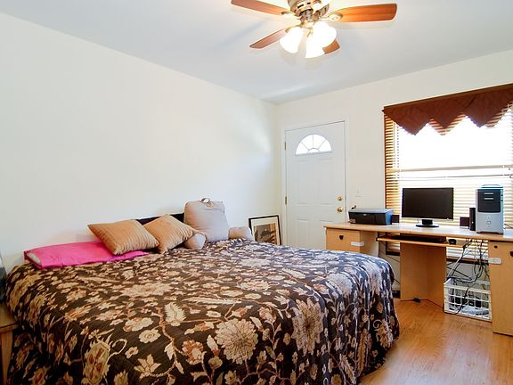 5th image of 741 Wellington Ave