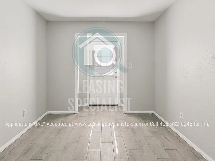 1025 Parsons St — Photo 24