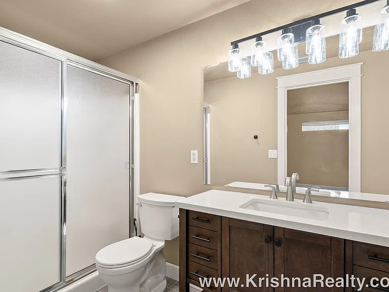 19405 SE 33rd St — Photo 14
