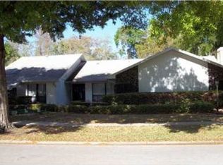 3410 Valley Ranch Dr, Lutz, FL 33548