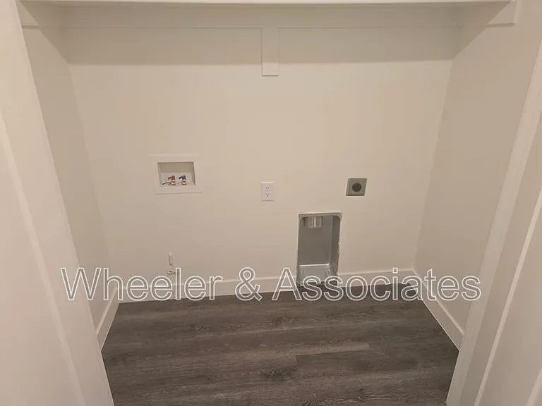 452 W 1080 S — Photo 19