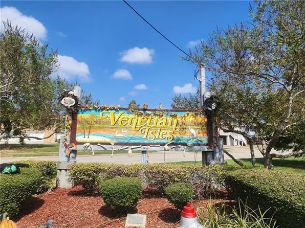 4510 Murano Rd, New Orleans, LA 70129