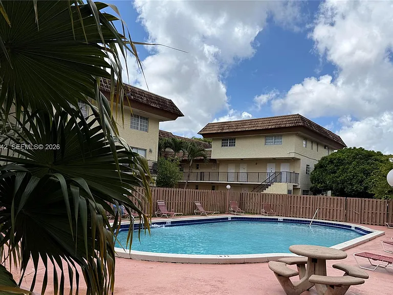 8550 SW 109th Ave #5-114 — Photo 13