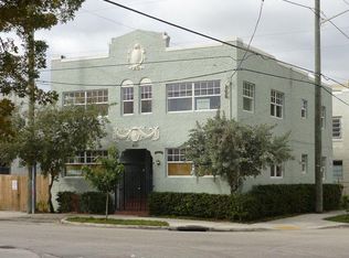 400 SW 10th Ave, Miami, FL 33130