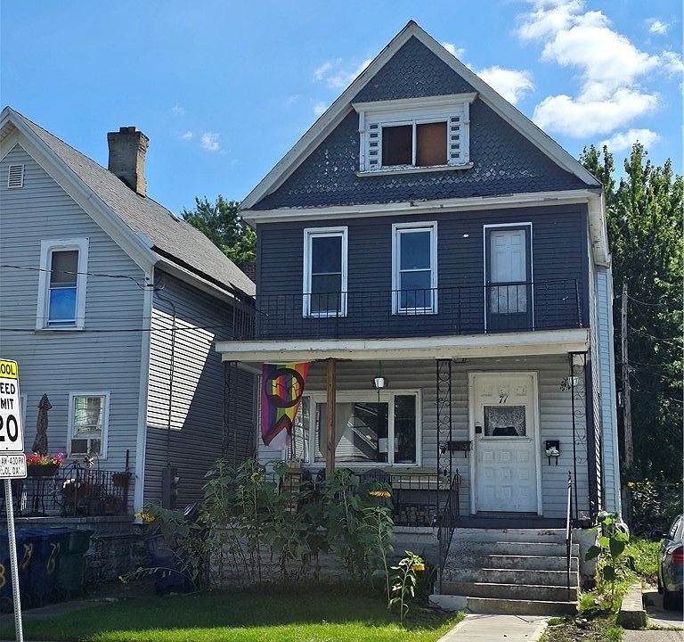1st image of 71 Hampshire St