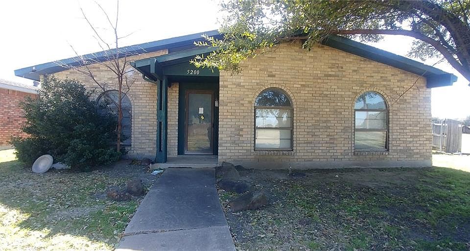 1st image of 5200 Bartlett Dr