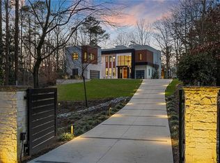 415 River Valley Rd, Sandy Springs, GA 30328