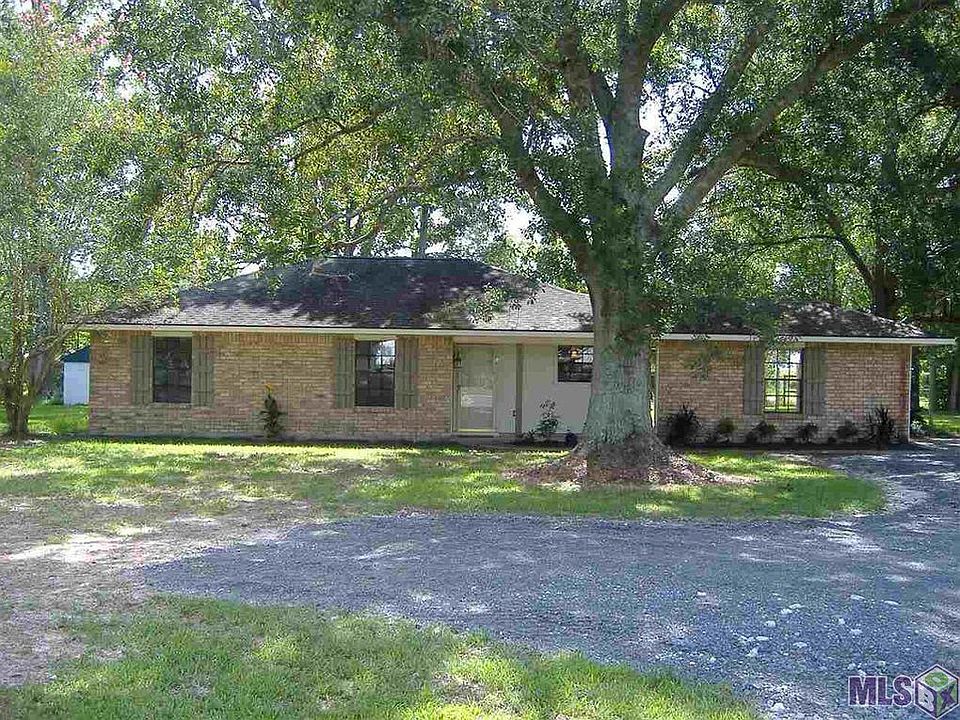 1st image of 17118 Parker Heights Dr
