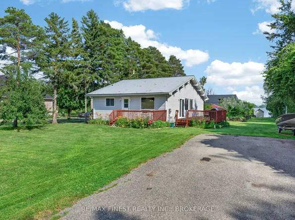 54 Bayview Dr, Greater Napanee, ON K7R 3K8