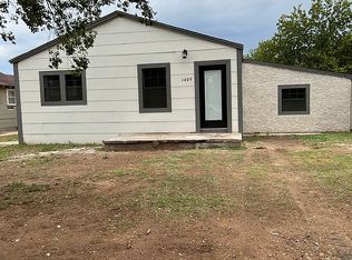 1409 Portland St, Plainview, TX 79072