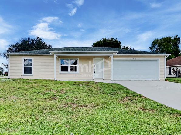 3090 SW Boxwood Cir