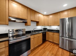 407 Orange St APT 103, Oakland, CA 94610