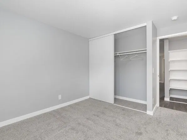 10008 SW Conestoga Dr APT 121, Beaverton, OR 97008