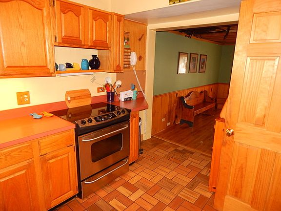 3rd image of 2408 Westbrook Dr