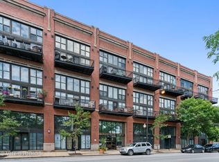 50 E 26th St APT 404, Chicago, IL 60616