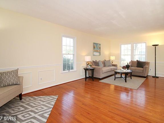 4th image of 8617 Pappas Way