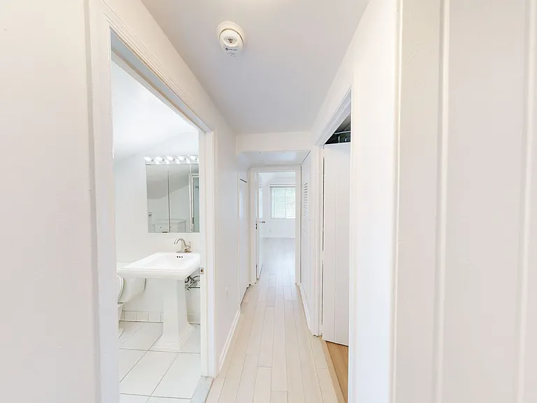 400 Dean Dr — Photo 15