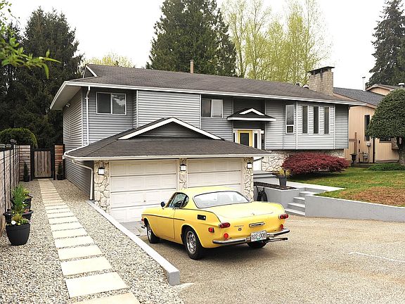 2nd image of 21159 Douglas Ave