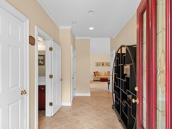 2nd image of 123 Ashworth Dr.