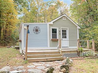 20 Peters Ave, Rutland, MA 01543