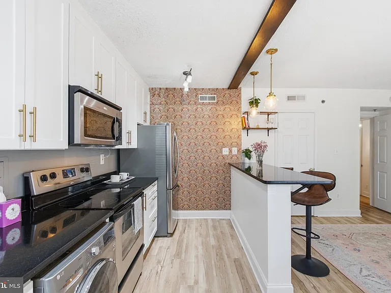 504 Bashford Ln #3111 — Photo 6