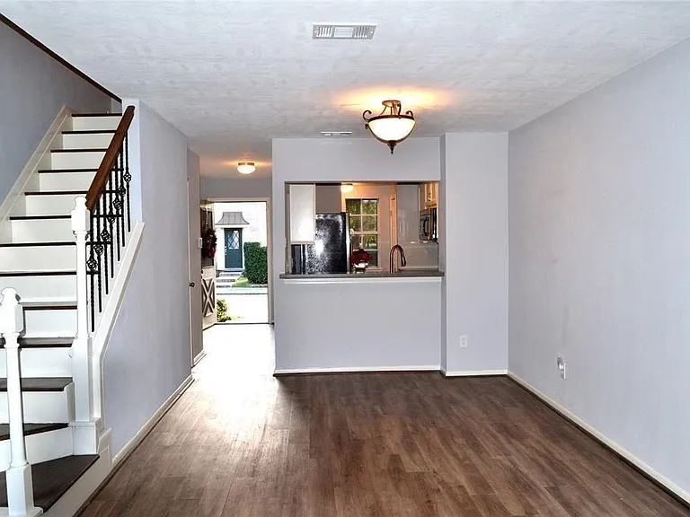 2810 Grants Lake Blvd #1204 — Photo 3