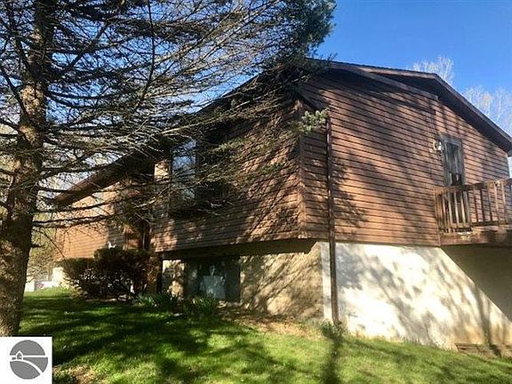 5th image of 7024 Windoga Lake Dr