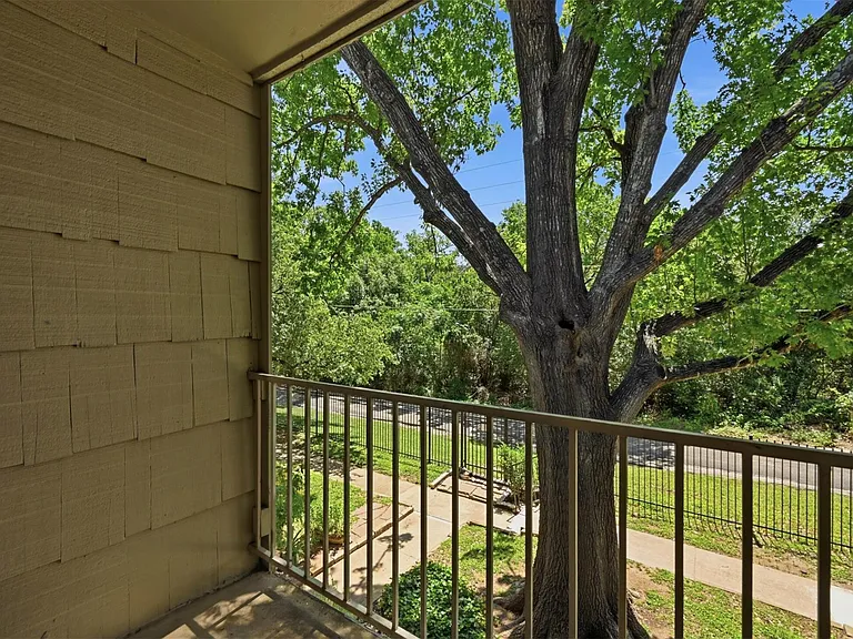 9009 N Plaza Dr #137 — Photo 21