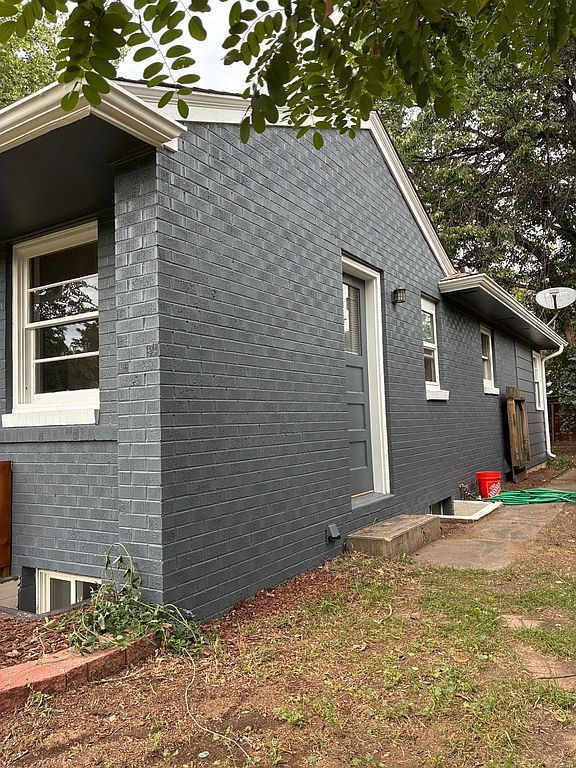 506 Locust St