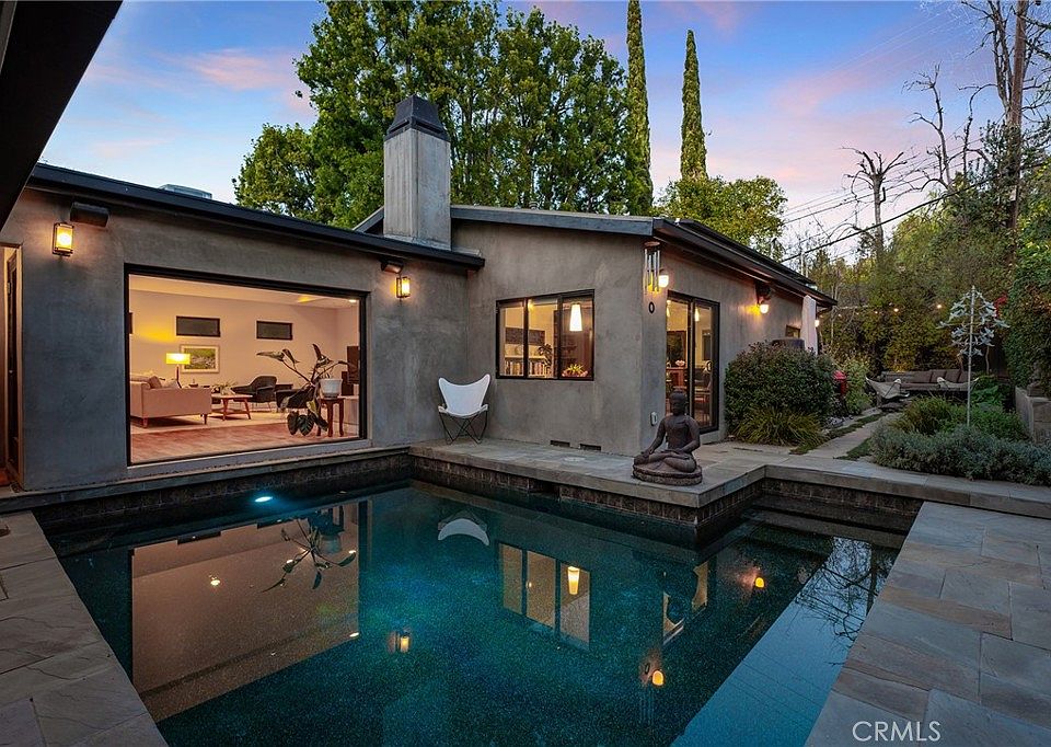 1st image of 4642 Santa Lucia Dr