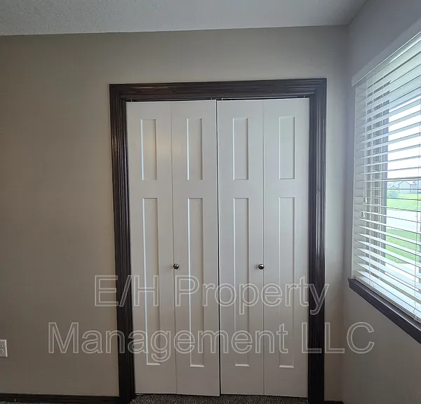 5903 N Millsboro St — Photo 22