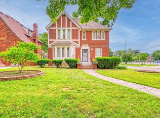 18606 Oak Dr, Detroit, MI 48221