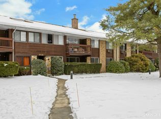 Candlelight Terrace, Stamford, CT 06905