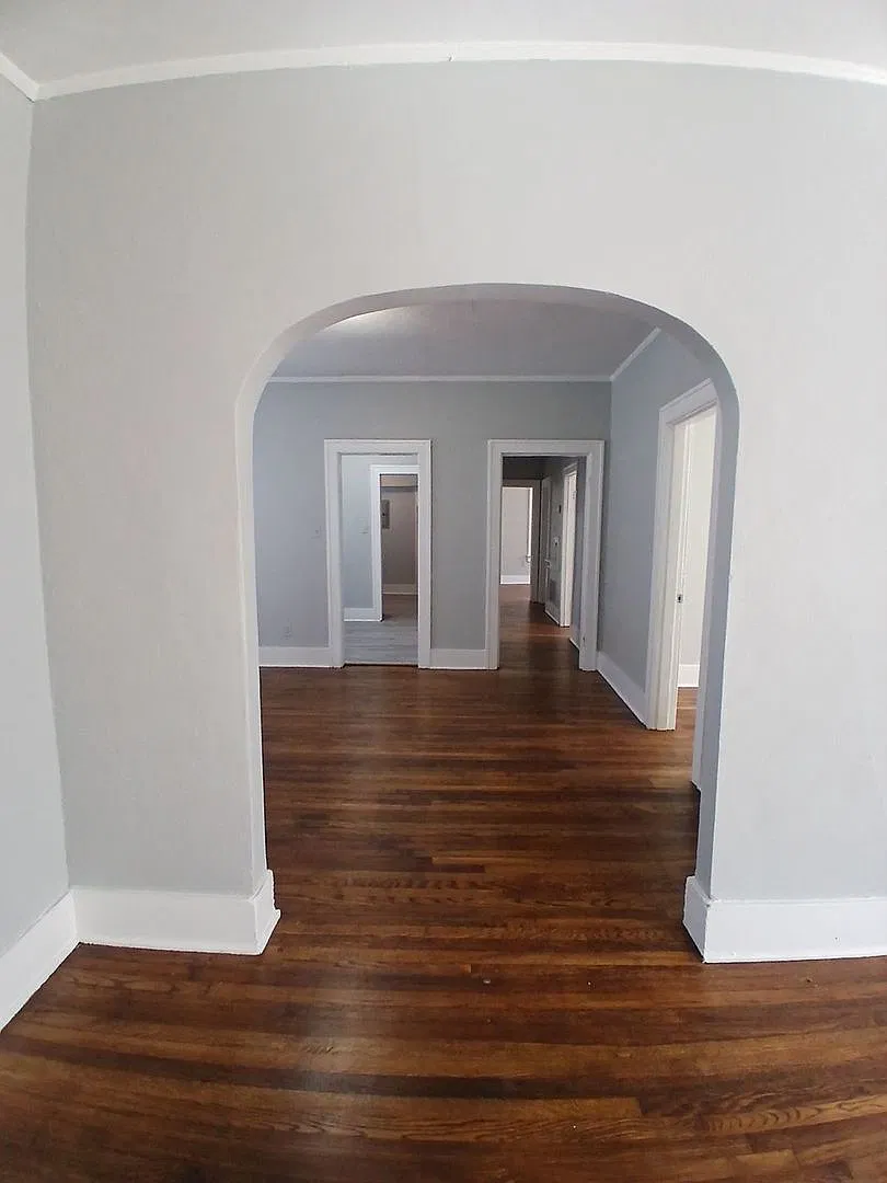 Thoughtfully Renovated 3-Bedroom, 1-Bath | Open to Section 8 — Photo 4