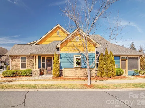 16 Holland Mountain Vw, Asheville, NC 28804