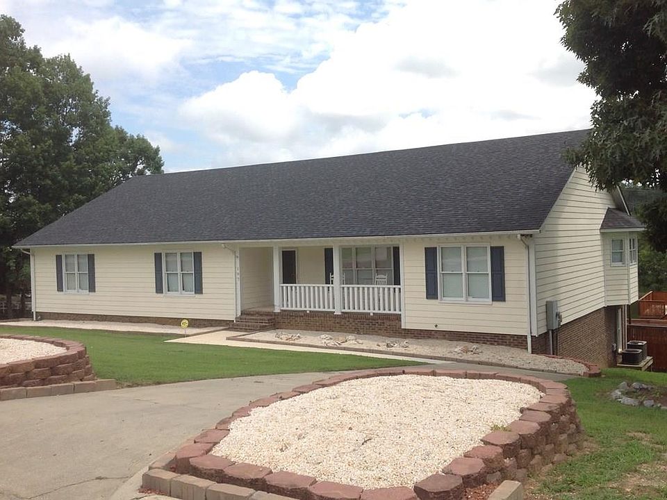 1st image of 107 Gail Dr