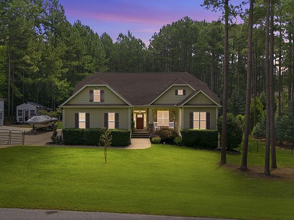 2nd image of 20 Torrance Way
