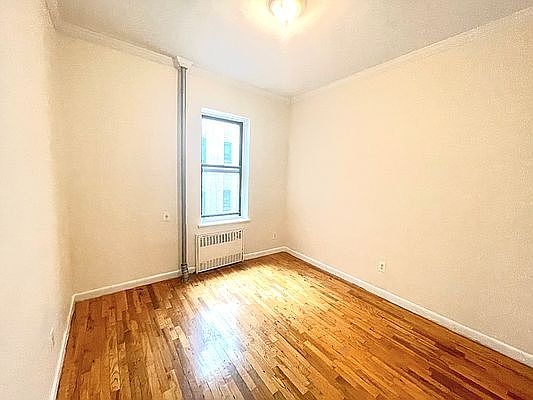 3rd image of 612 W 137th St APT 33