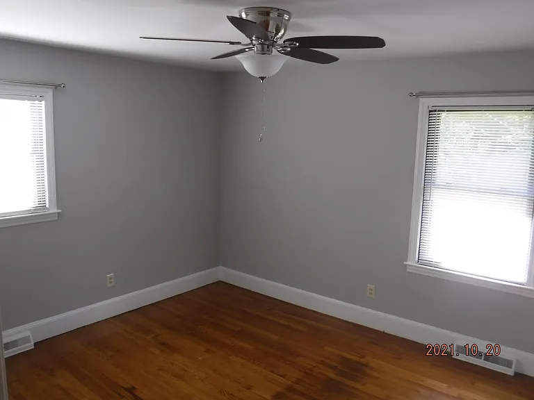 2400 Cartwright Pl — Photo 24