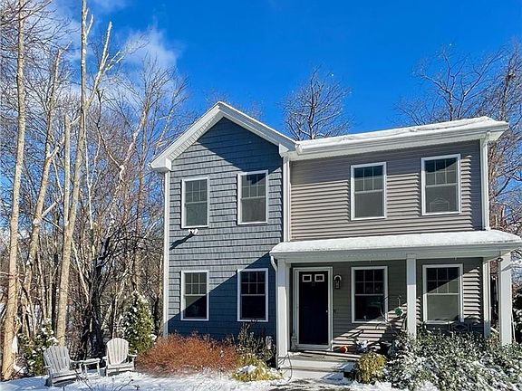 2nd image of 21 Lampercock Ln