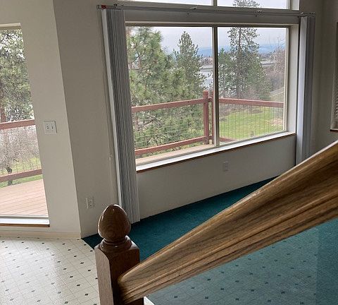 4th image of 18317 E Riverway Ave
