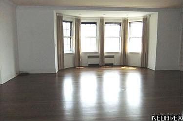 4th image of 13515 Shaker Blvd APT 5B