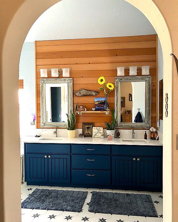 Master bath 
