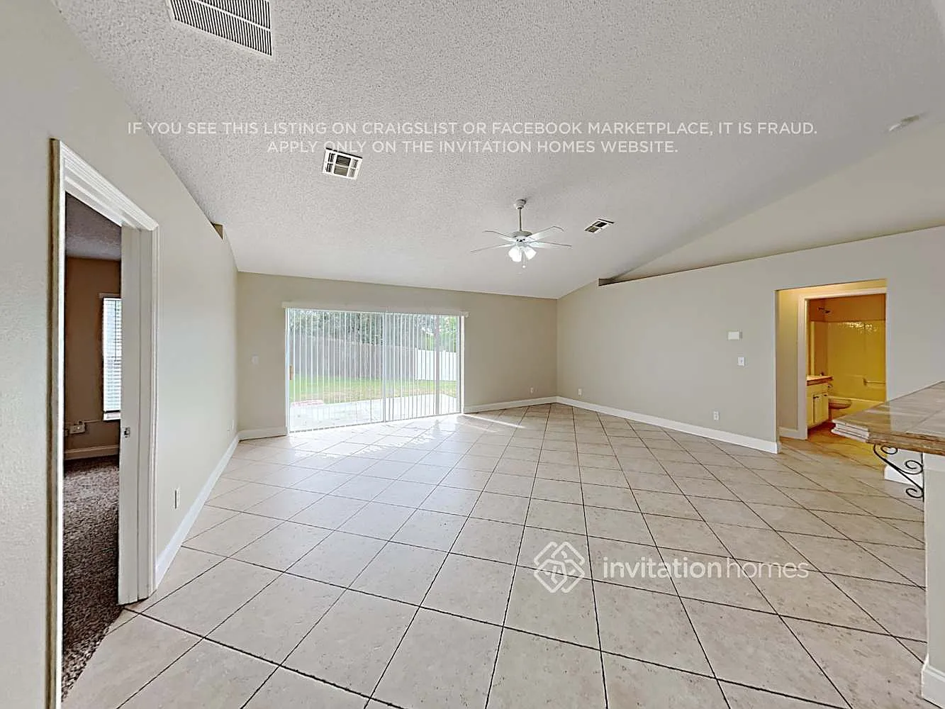 1404 Windy Bluff Dr Minneola, FL 34715 — Photo 3
