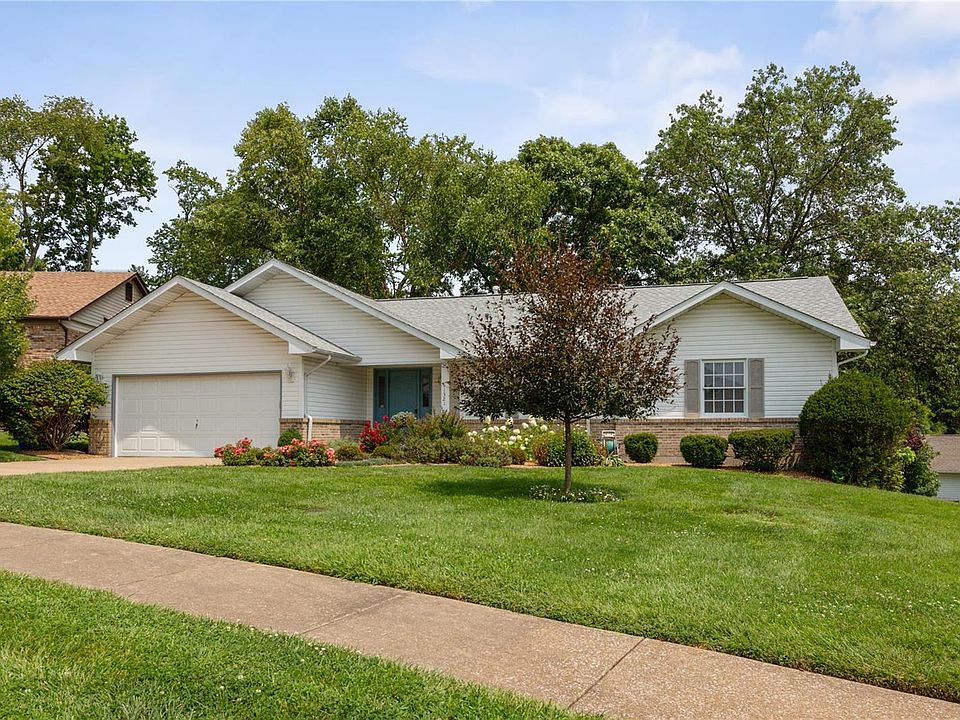 11321 Bridgeton Valley Ct, Bridgeton, MO 63044 Zillow