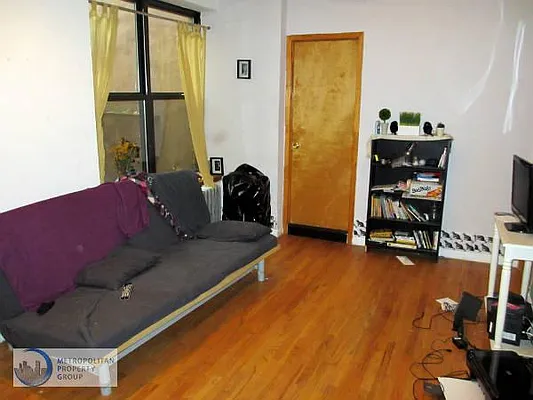 Rented by Metropolitan Property Group | media 8