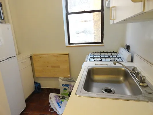 Rented by Citi Habitats | media 26