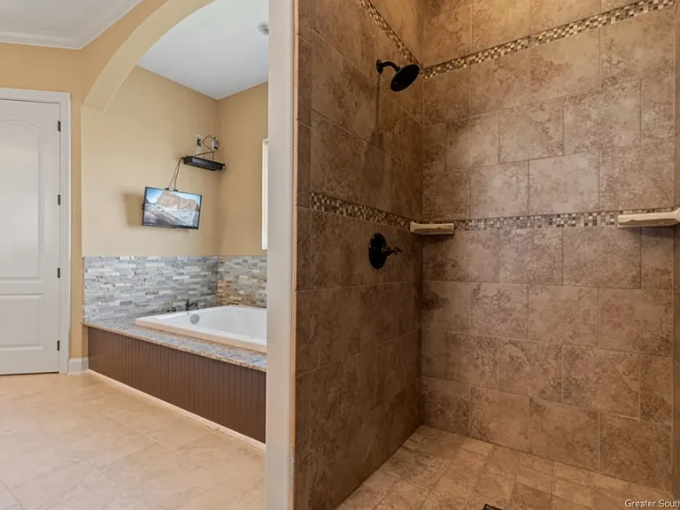 3665 E Cabella Rd — Photo 17