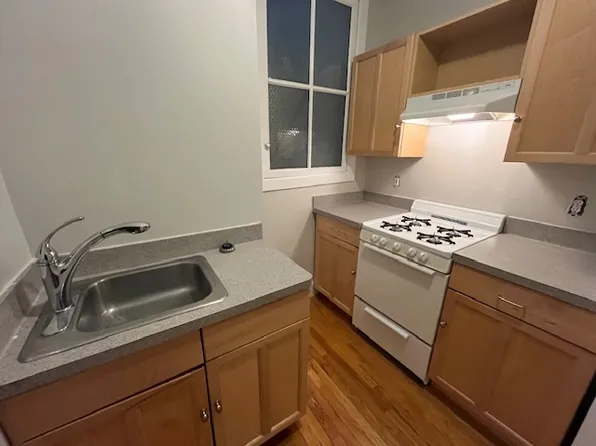 (undisclosed Address), Somerville, MA 02143