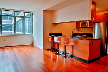 Rented by R New York